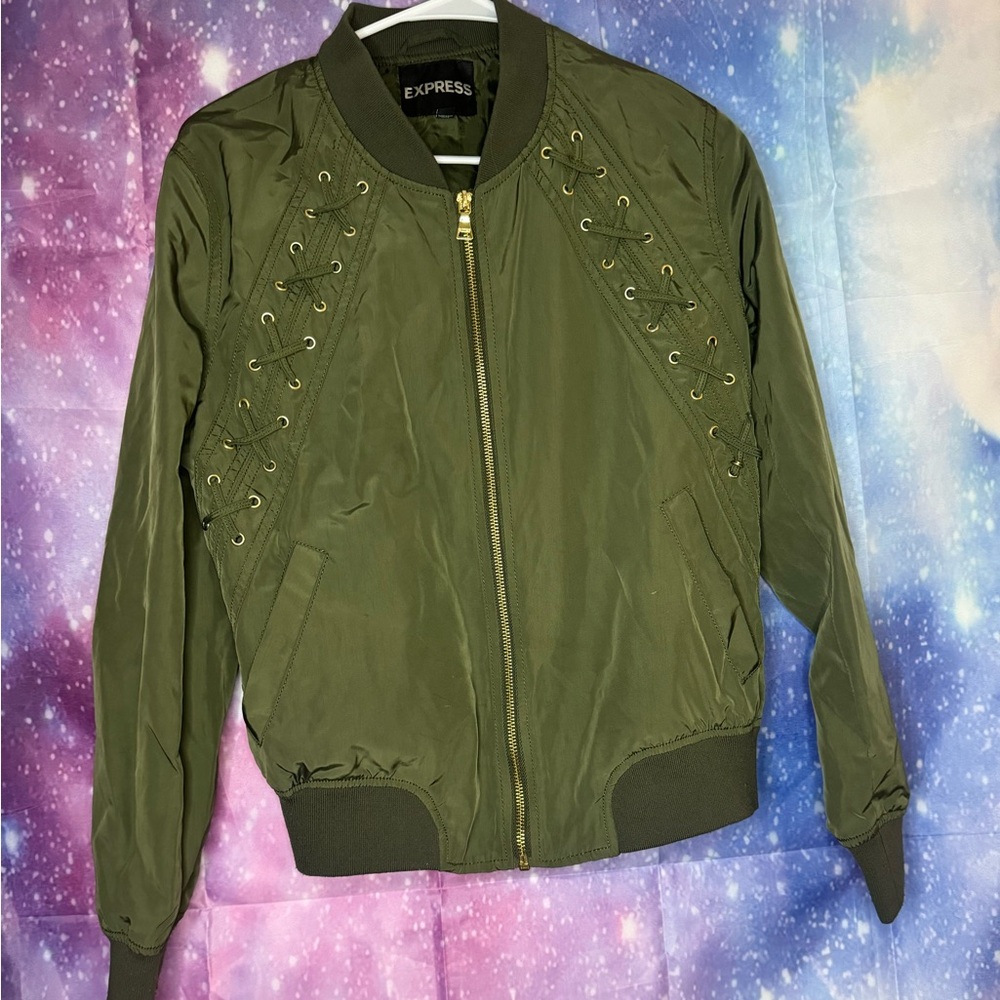 Express green lightweight bomber jacket 🛍